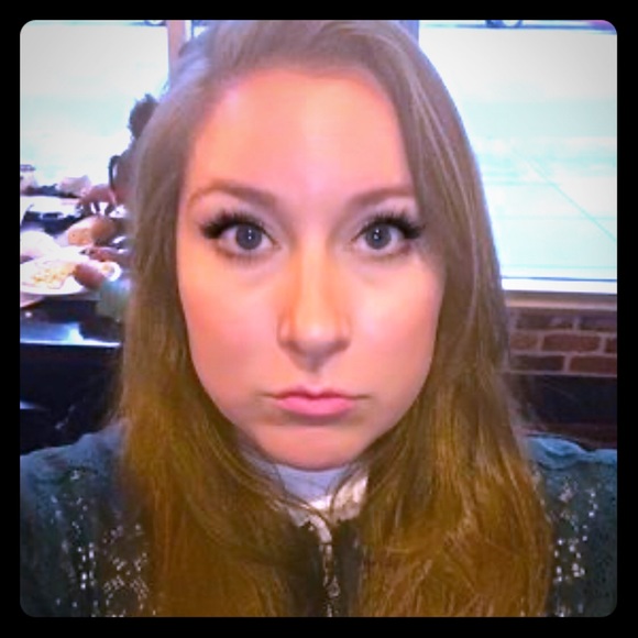 Meet your Posher, Jacqlyn - Picture 1 of 1